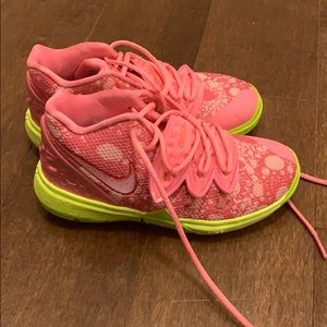 Patrick kyrie Irving sneakers kids